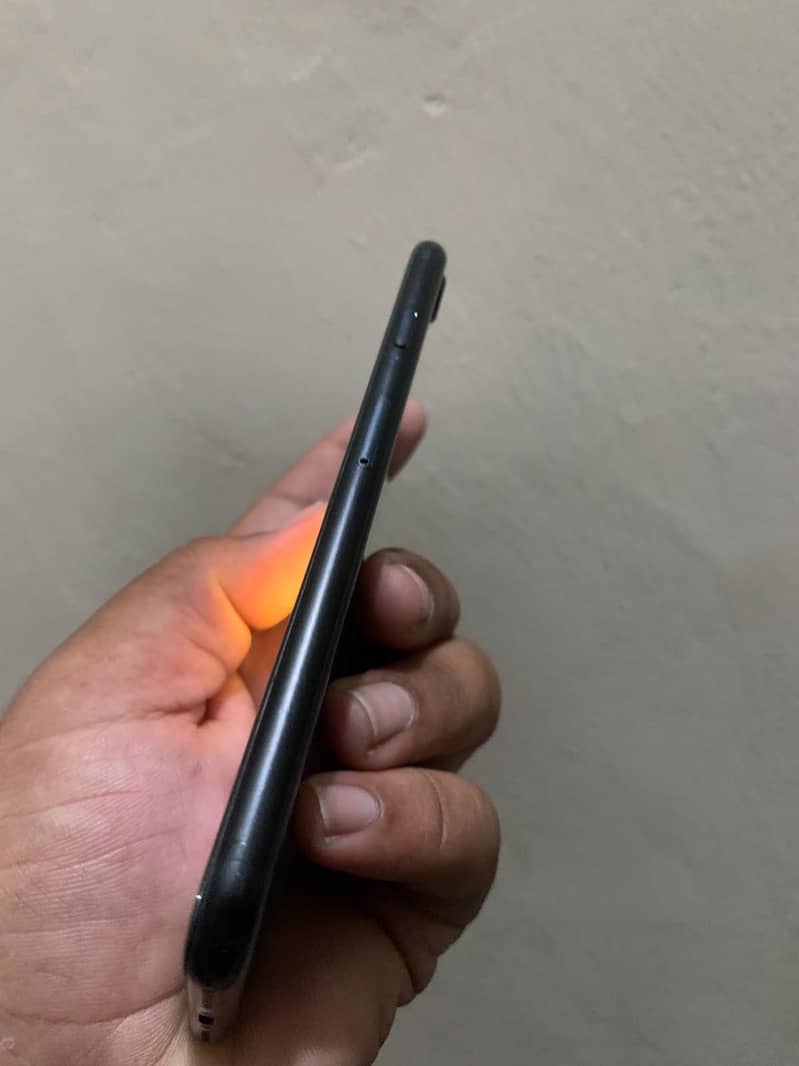 Apple iPhone SE 5