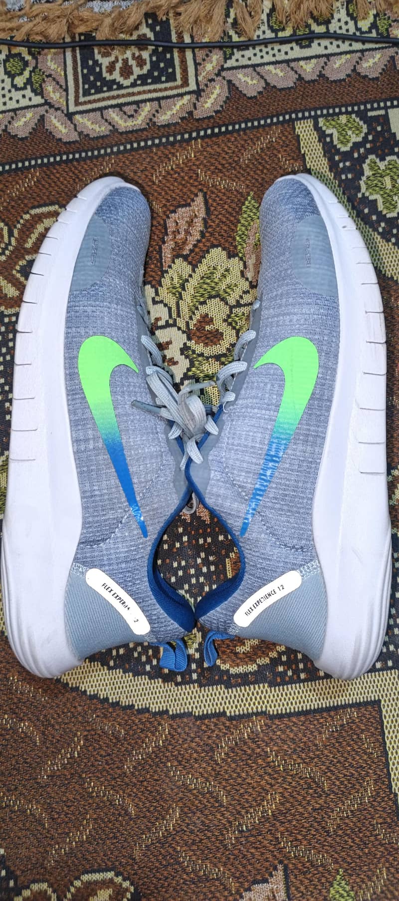 Nike flex experience 12 3