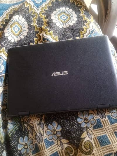 Asus Chromebook 11'6 (windows) 4/32 5hours battery