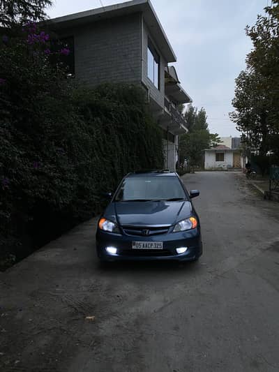 Honda Civic Oriel 2005