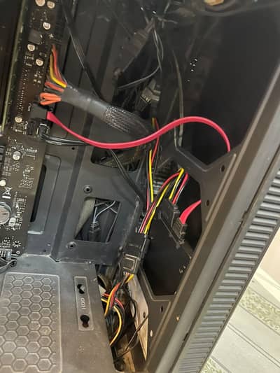Gaming PC with thunder original casing