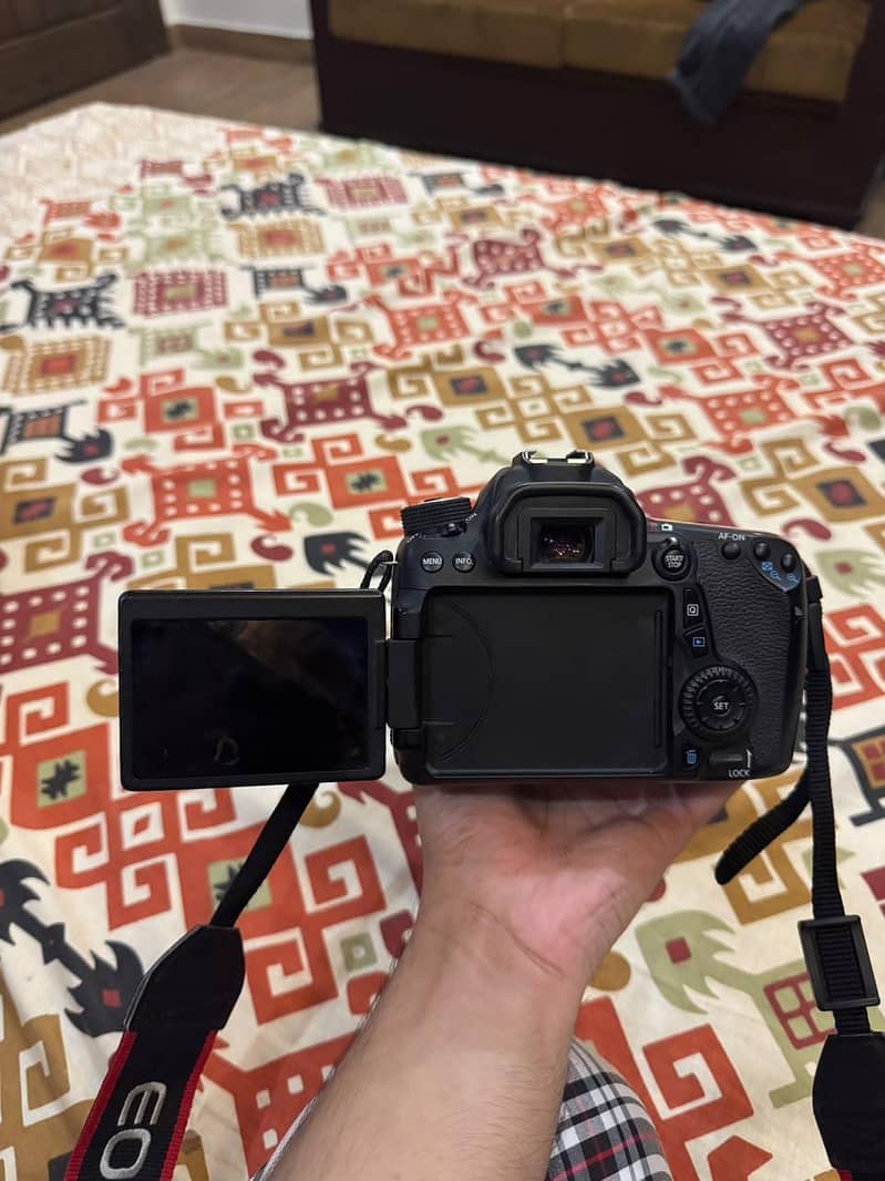 Canon EOS 70D 2