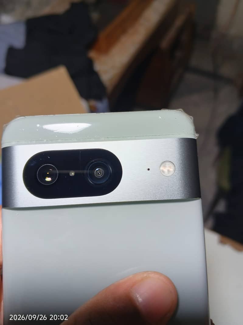 Google Pixel 8 1
