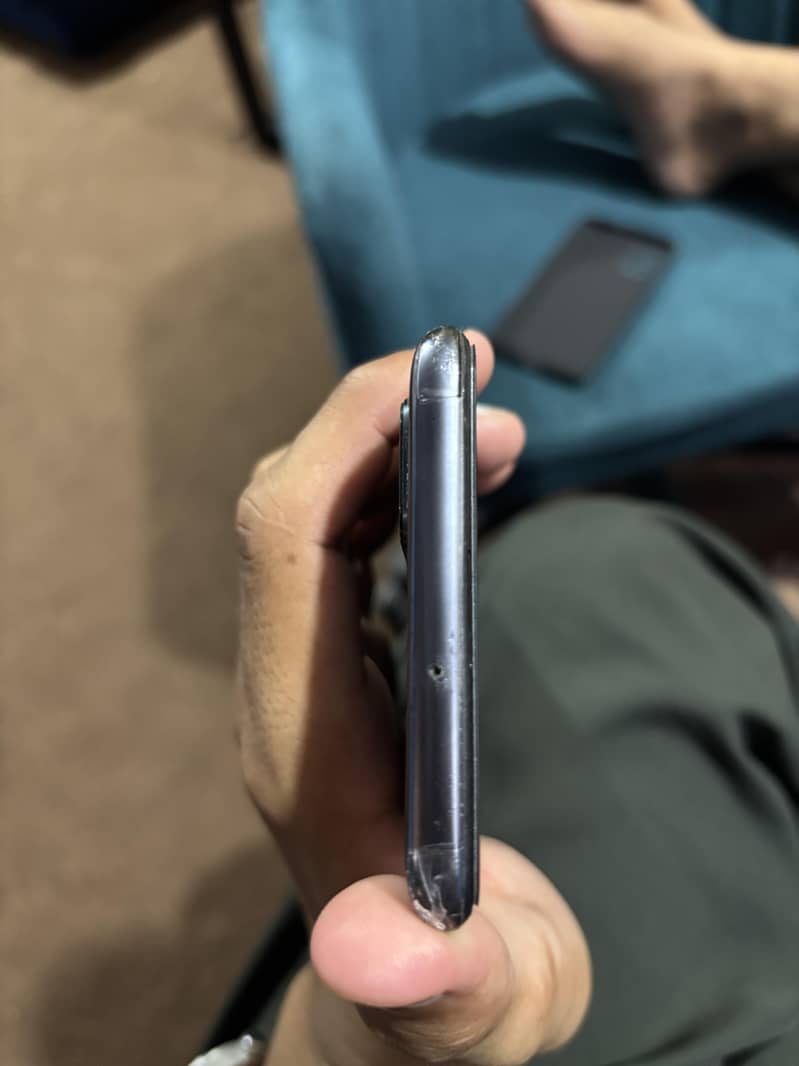 Samsung Mobile A71 2