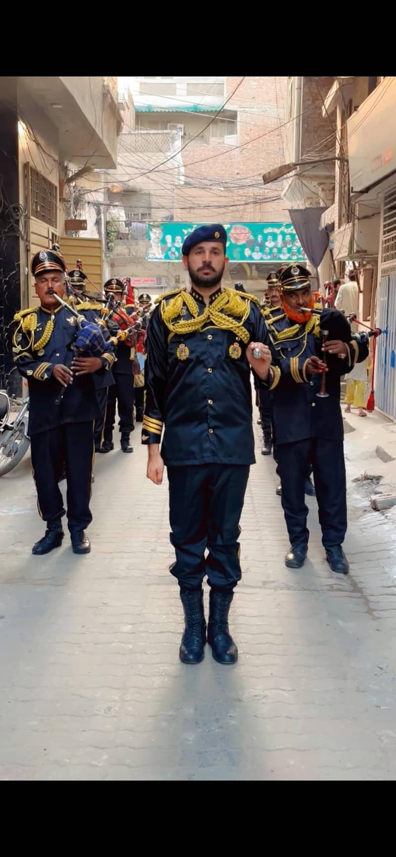 New Shahenshah Pipe Band Baja Services | Male & Female Dhol Group ...