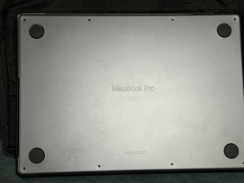 Macbook Pro M3 2