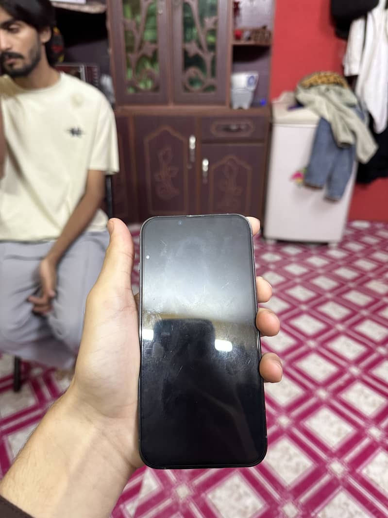 Apple iPhone 13 Pro 0