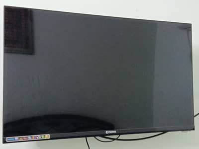 smart Tv for sale excellent condition volume high. . .