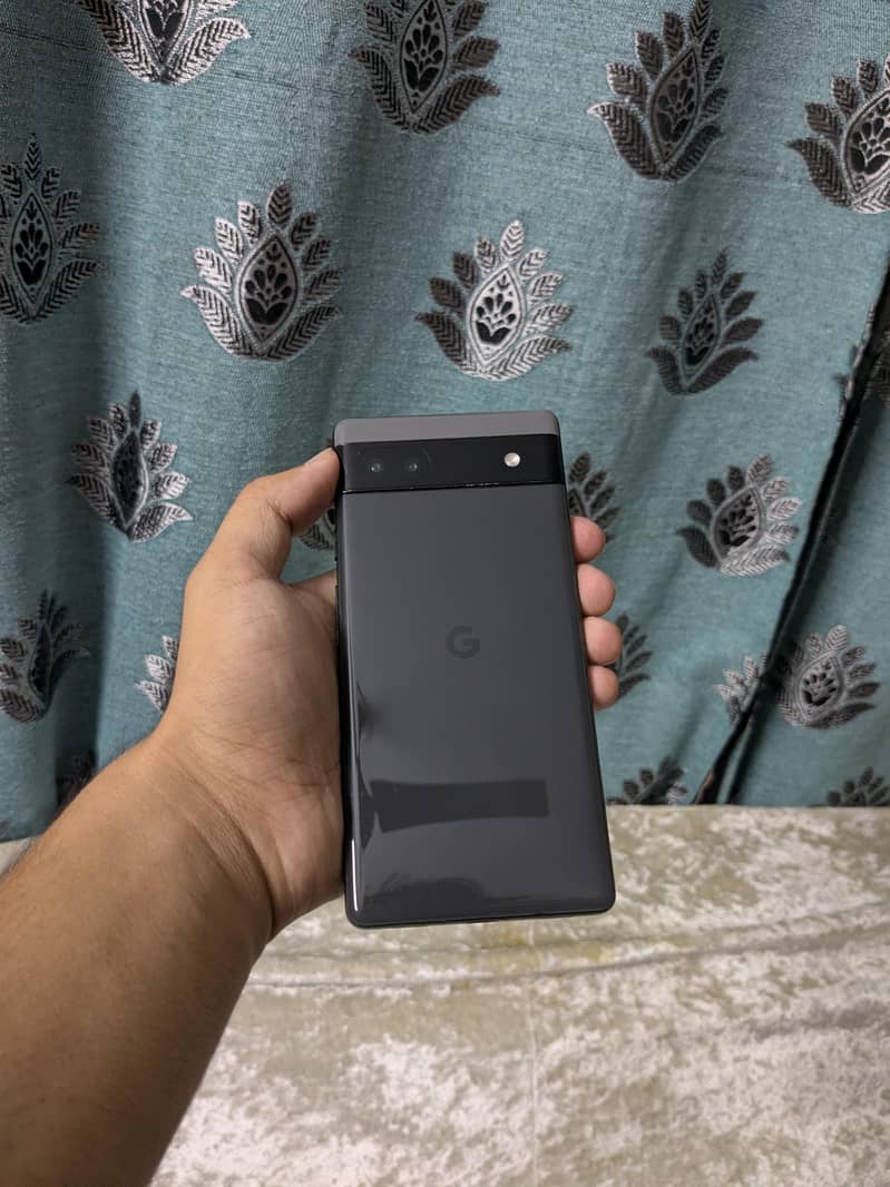 Google Pixel 6a 1