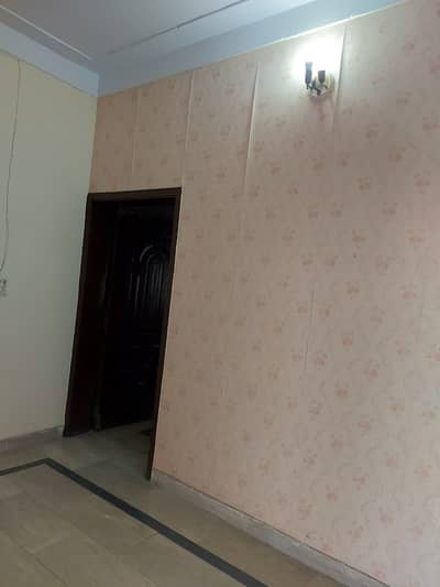 Upper Portion Available For Rent In Gulshan Ravi