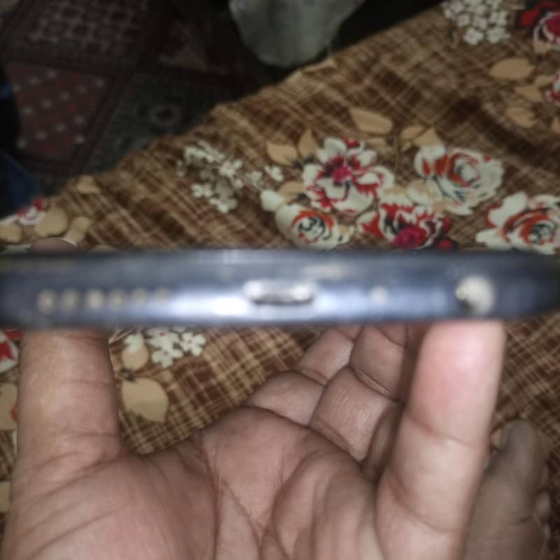 OPPO A83 4