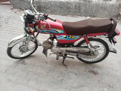 selling my Honda cd 70