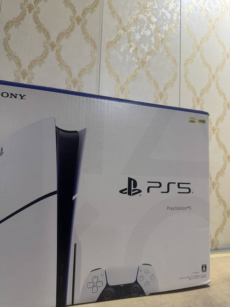Ps5 slim disc 1TB + 1 extra controller 2