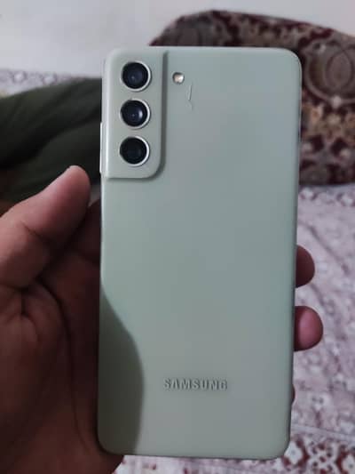 Samsung Mobile S21 FE patch EXCHANGE POSSIBLE