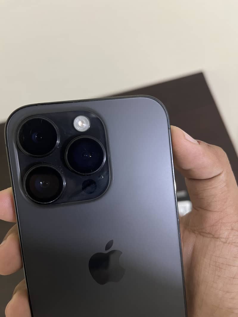 Apple iPhone 14 Pro 9