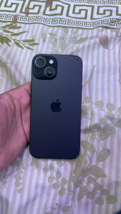 Apple iPhone 15