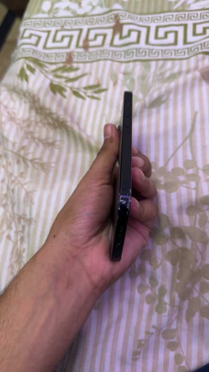 Apple iPhone 15 1