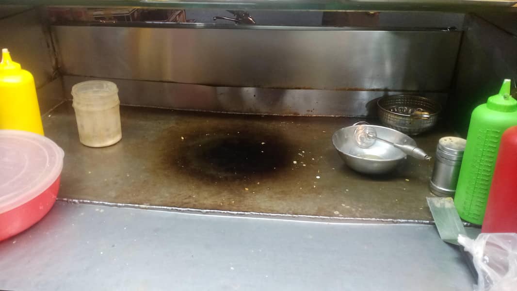 counter showarma 4