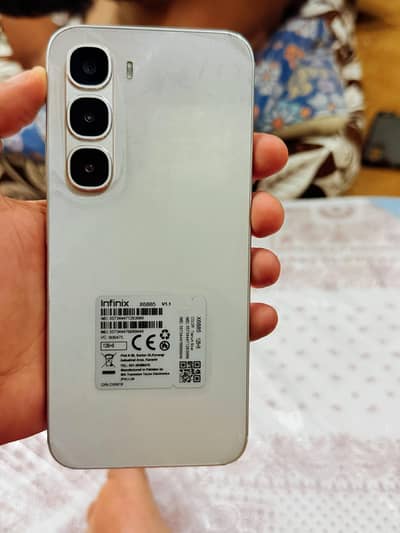 Infinix Hot 60 Pro