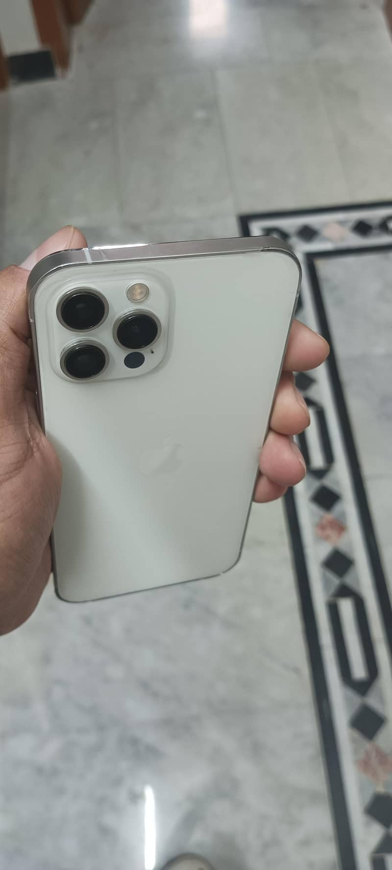 Apple iPhone 12 Pro Max 5