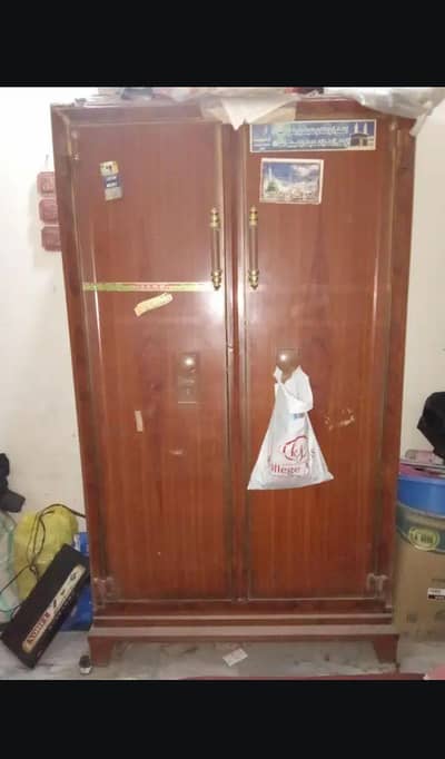 Safe almari for sale