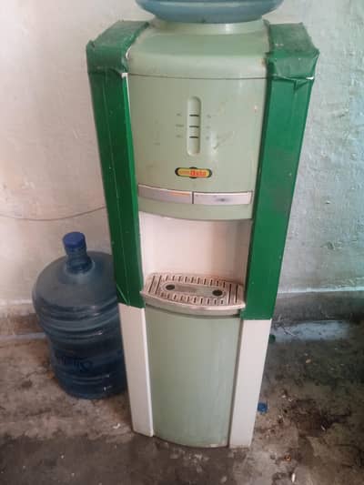 Water Dispenser Super Asia Working Great in Cheap Price