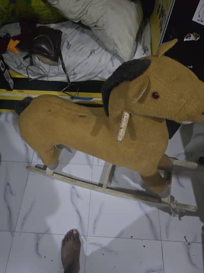 wodden horse for swing