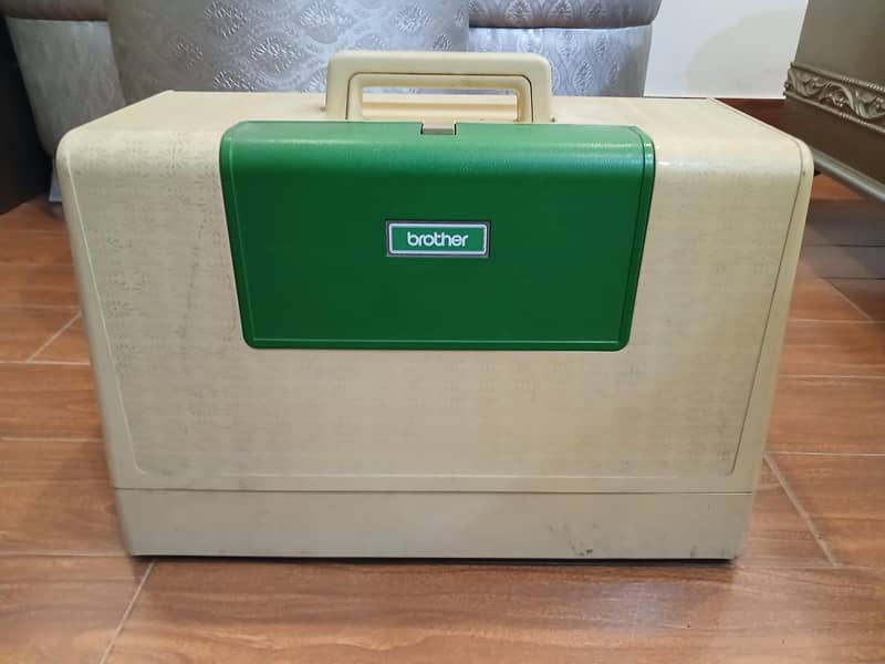 Electric Sewing Machine 1