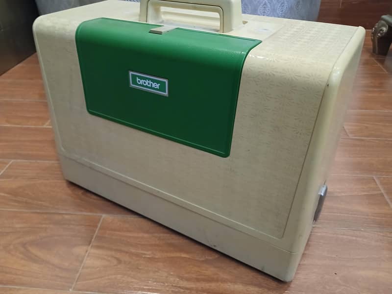Electric Sewing Machine 2