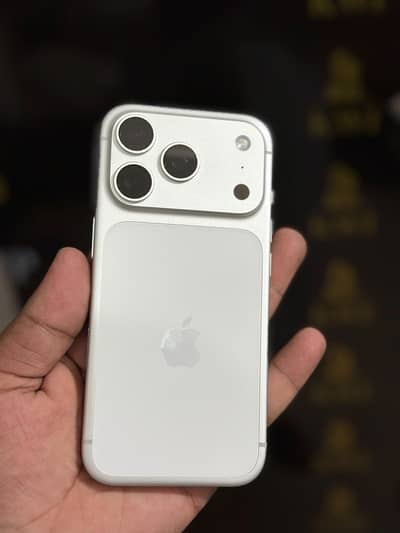Apple iPhone 17 Pro