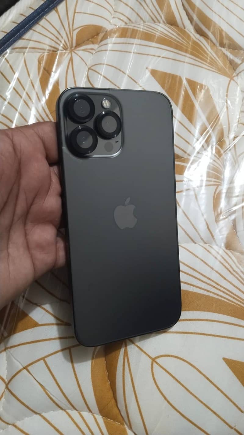 Apple iPhone 13 Pro Max 7