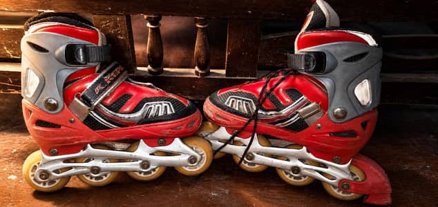 Adjustable Inline Skates Size 33–37 | RGB Wheels | Triple Lock
