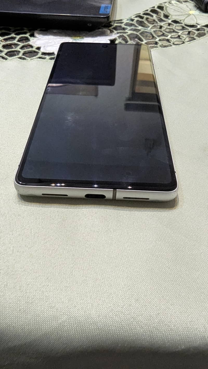 Google Pixel 7 2
