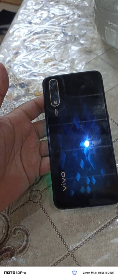Vivo S1