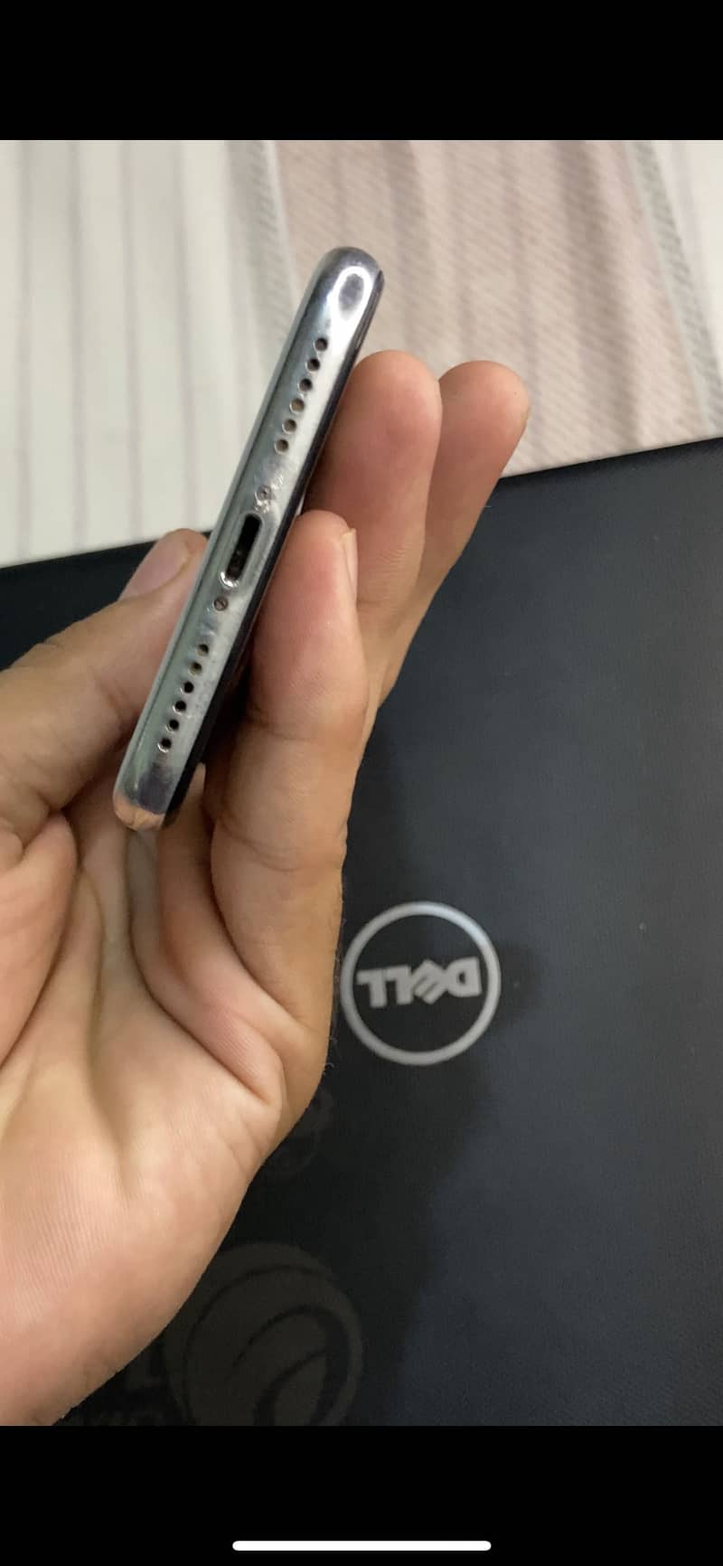 Apple iPhone X 4