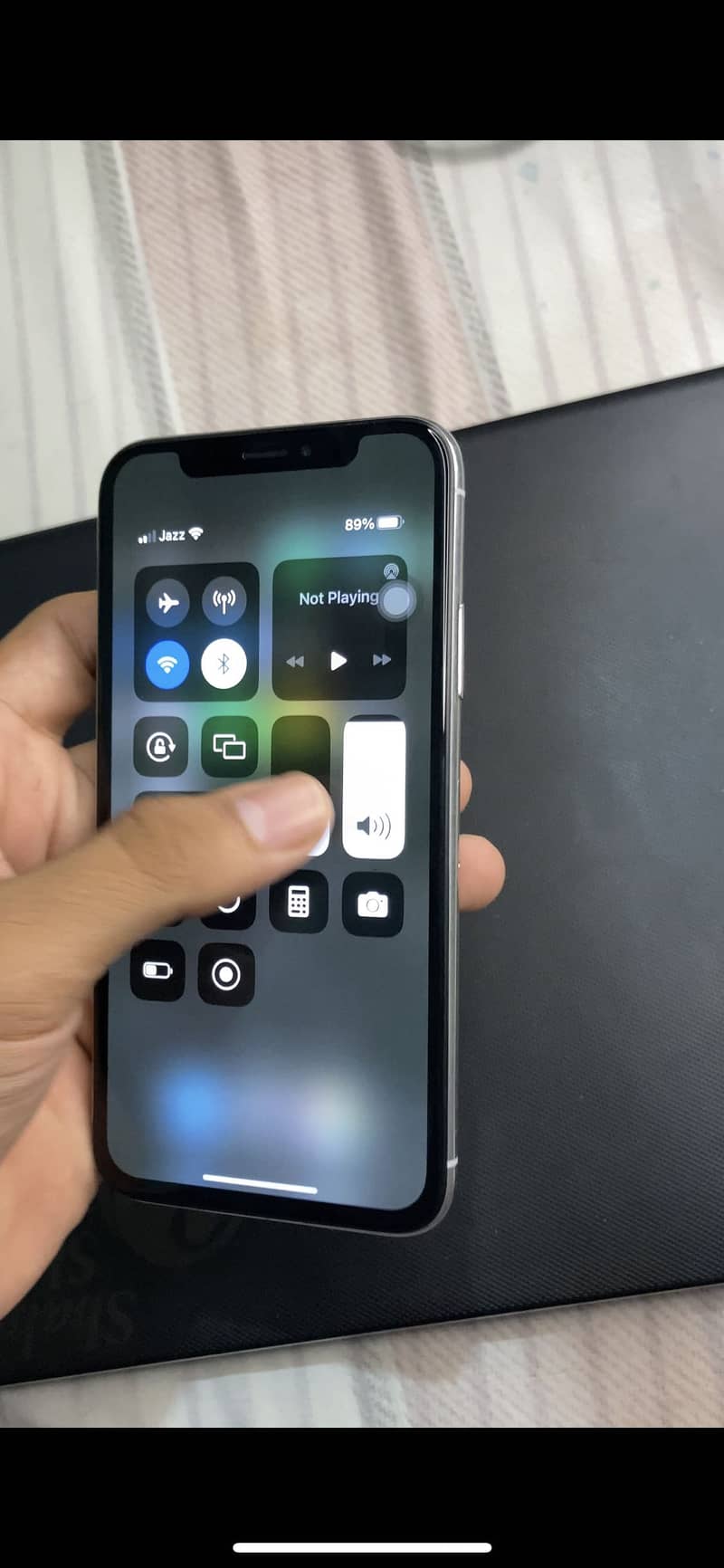 Apple iPhone X 6