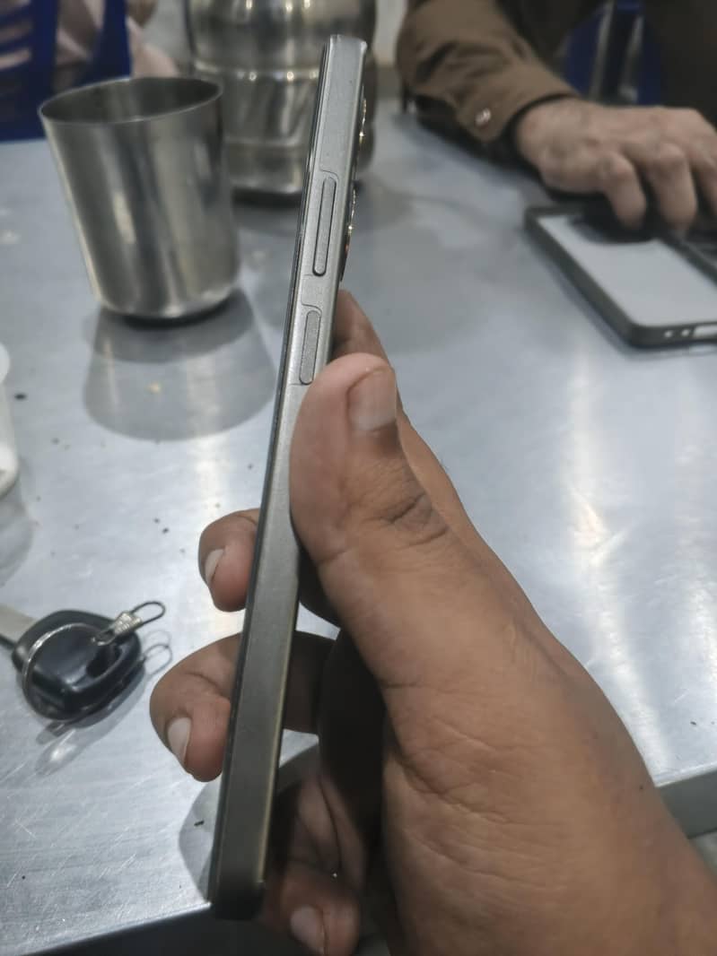OPPO A5 Pro 1