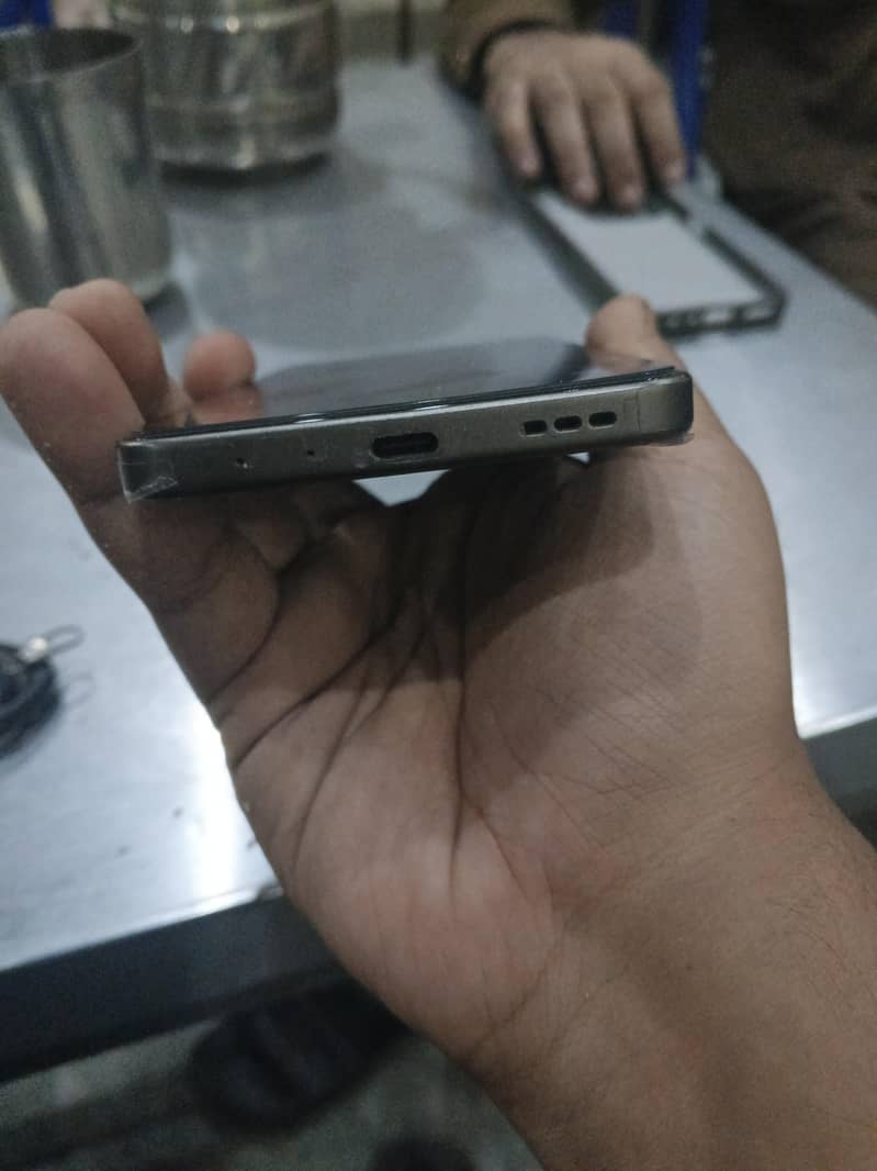 OPPO A5 Pro 3