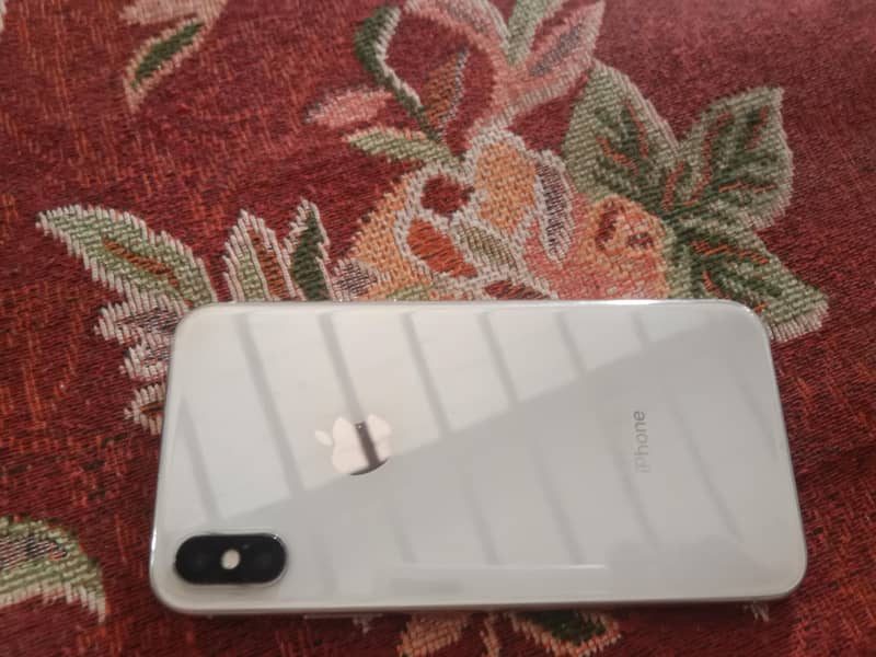 Apple iPhone X 1