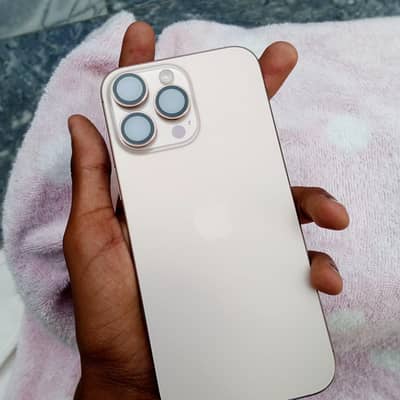 Apple iPhone 16 Pro Max