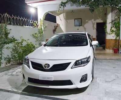 Toyota Corolla Altis 2013