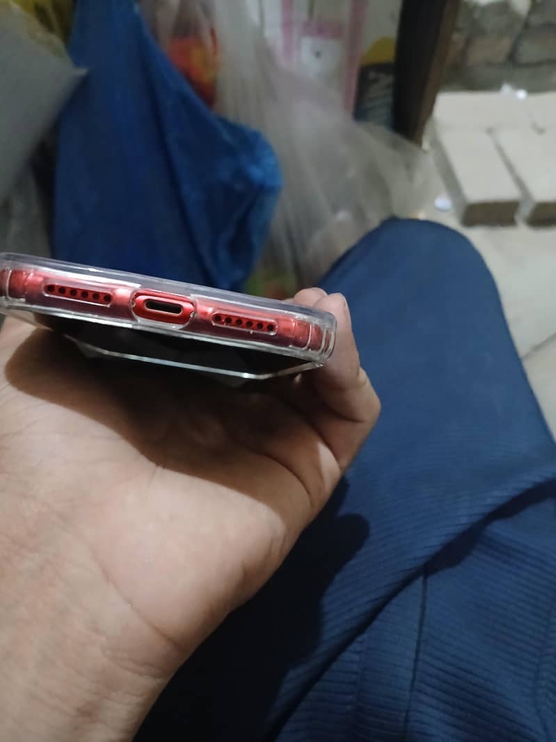 Apple iPhone 11 3