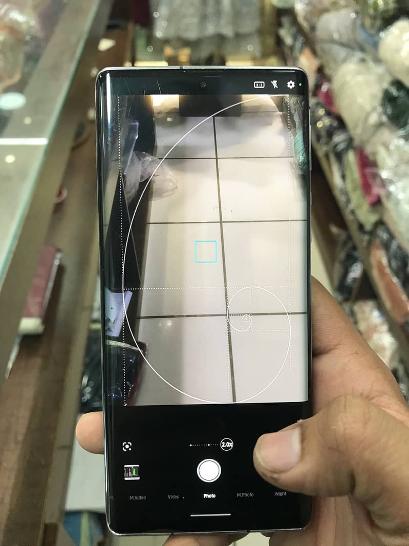 Sharp Aquos R6 5