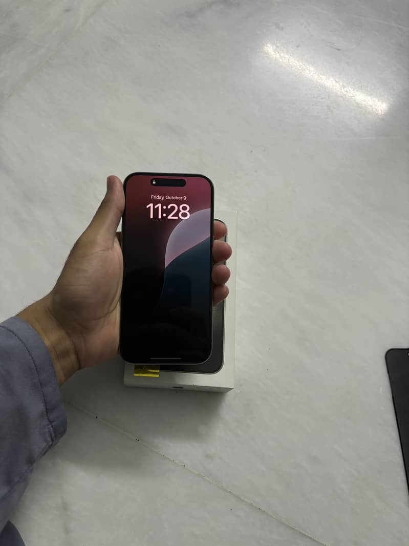 Apple iPhone 15 Pro 1