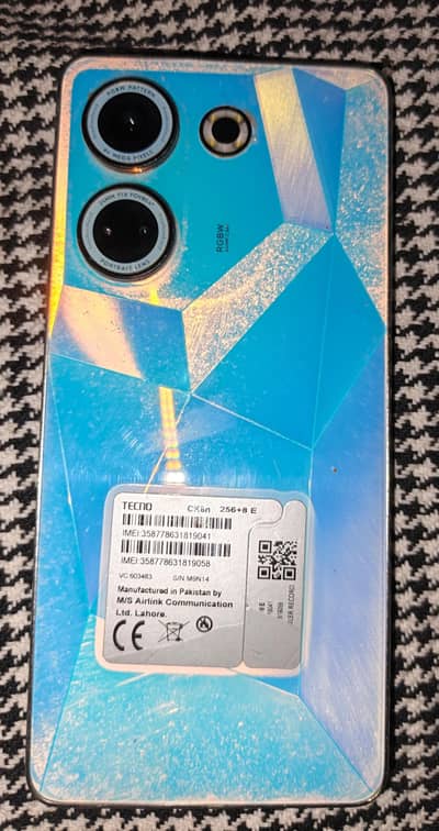 Tecno CAMON 20