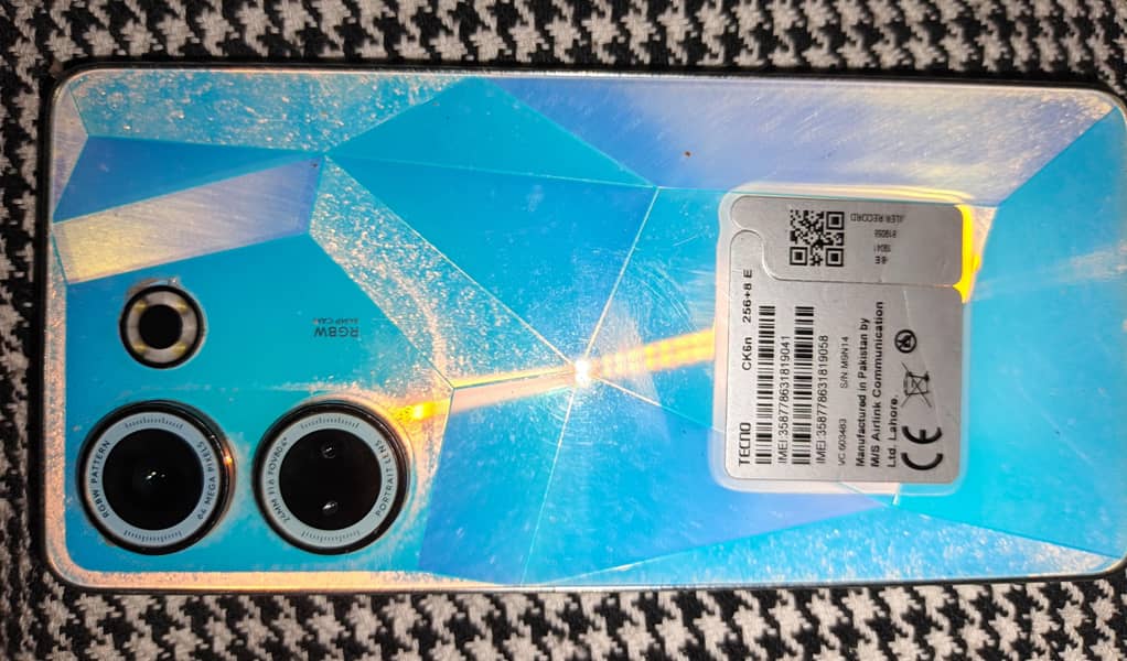 Tecno CAMON 20 1