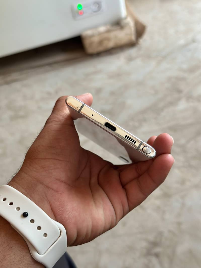 Samsung Mobile Note 10 Plus 5