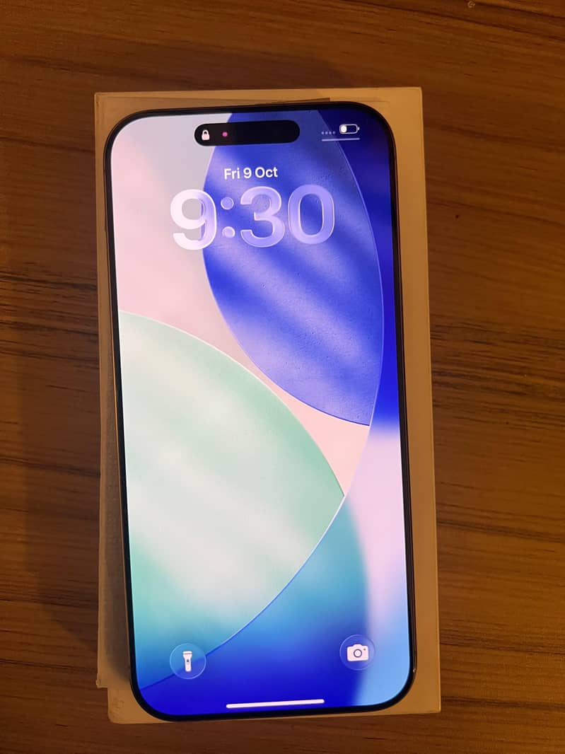 Apple iPhone 16 Pro Max 6