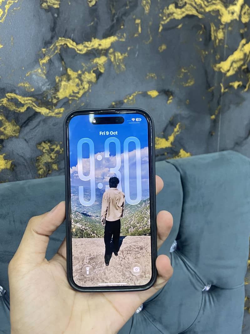 Apple iPhone 14 Pro 1