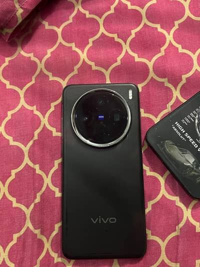 Vivo X200